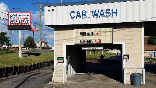 Blairs Ferry Car Wash en Hiawatha
