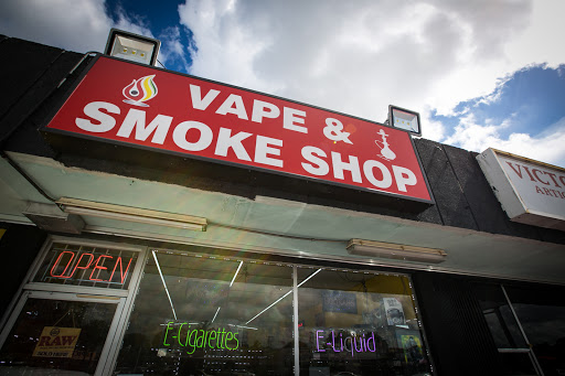 Tobacco Shop «Vape & Smoke Shop 8th Street», reviews and