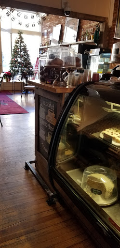 Coffee Shop «Raven’s Nest Coffee House», reviews and photos, 254 E Davis St, Culpeper, VA 22701, USA