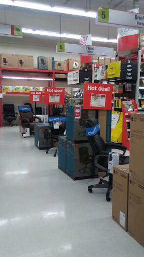 Office Supply Store «Staples», reviews and photos, 3090 Slauson Ave, Huntington Park, CA 90255, USA