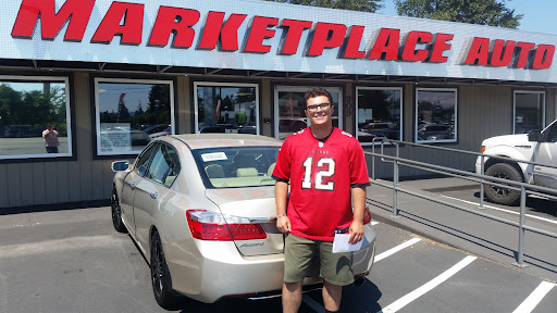 Used Car Dealer «Market Place Auto», reviews and photos, 909 River Rd, Puyallup, WA 98371, USA