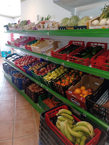 Tienda y Alimentación Casa Segundo Pl. Raza, 2, 44414 Nogueruelas, Teruel, España