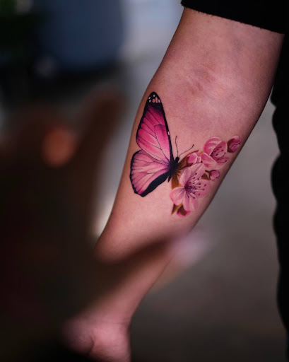 Explore lord of the rings tattoo ideas, creative tattoo ideas in Culver City, available at PW Gallery