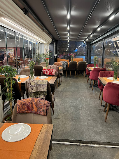 Divella Bistro Restaurant - Cankurtaran mah. akbıyık caddesi, Adliye Sk. no:11, 34122 Fatih/İstanbul, Türkiye