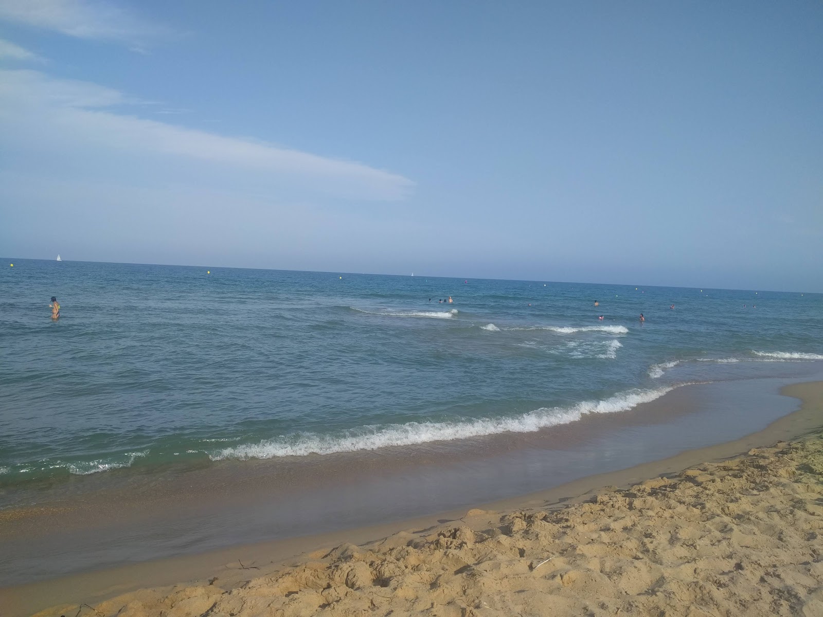 Photo de Playa del Saladar avec un niveau de propreté de très propre