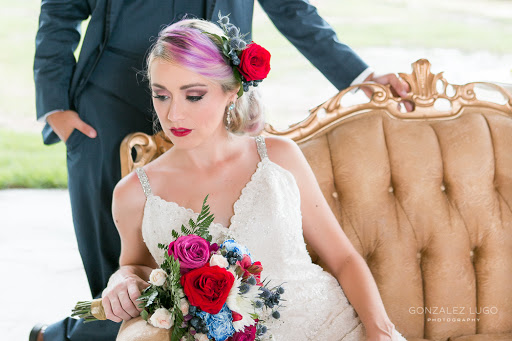 Bridal Shop «Angelique Bridal Boutique», reviews and photos, 290 1st St S, Winter Haven, FL 33880, USA