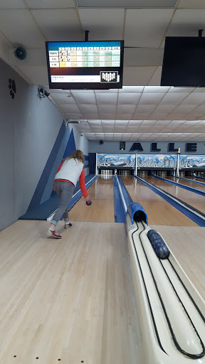 Bowling Alley «Alley Kat Lane», reviews and photos, 7 Tarkiln Rd, Kingston, MA 02364, USA