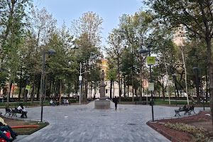 Alameda Central image