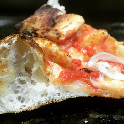 Photo n°7 de Pizza le Vésuve - food truck (camion pizza) à Donville-les-Bains ()