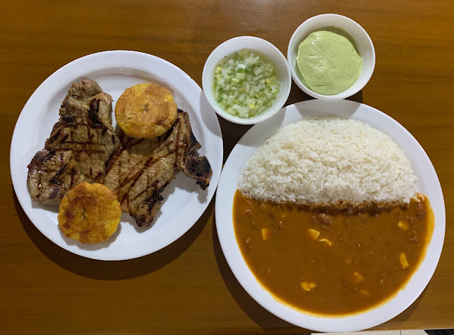 Opiniones de La Menestra De Pocha en Guayaquil - Restaurante