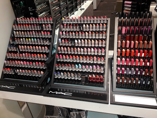 Cosmetics Store «MAC Cosmetics», reviews and photos, 2901 S Capital of Texas Hwy, Austin, TX 78746, USA