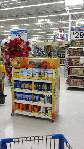 Department Store «Walmart Supercenter», reviews and photos, 200 Floyd Dr, Carrollton, KY 41008, USA