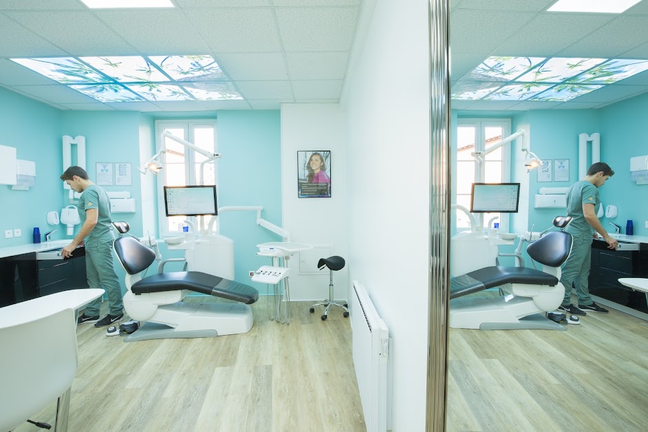 Cabinet Dentaire Dr.Fernandez et Dr.Goulevitch - Chirurgiens Dentistes à Villars-les-Dombes (Ain 01)