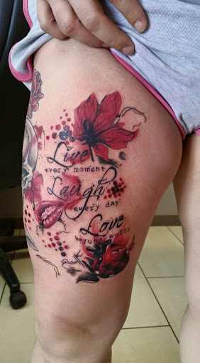 Tattoo Shop «Illuminati Tattoo Parlor», reviews and photos, 10214 SE Mill Plain Blvd Suite B, Vancouver, WA 98664, USA