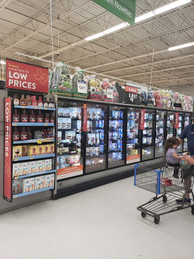 Department Store «Walmart Supercenter», reviews and photos, 1407 N Loop 336 W, Conroe, TX 77304, USA