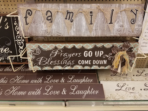 Craft Store «Hobby Lobby», reviews and photos, 3180 N College Ave #3, Fayetteville, AR 72701, USA