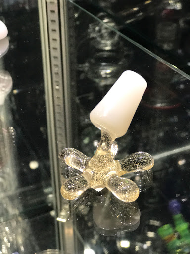 Vaporizer Store «ROCK N ROLL IT SMOKE SHOP AND VAPE SHOP», reviews and photos, 11750 Barker Cypress Rd, Cypress, TX 77433, USA