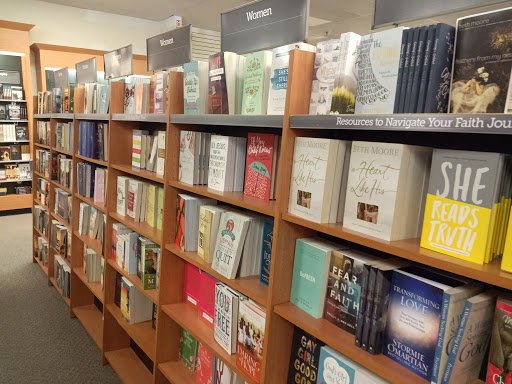 Book Store «LifeWay Christian Store», reviews and photos, 1108 Sheller Ave, Chambersburg, PA 17201, USA