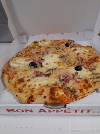 Plats et boissons du Pizzas à emporter LA PIZZA GUJANAISE :pizza artisanale à emporter depuis 1995 à Gujan-Mestras - n°18