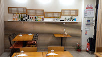 Atmosphère du Restaurant coréen Restaurant Coréen Sésame et Sel (nouvelle adresse à 10 mètre sur la droite) à Le Kremlin-Bicêtre - n°4
