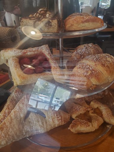 Coffee Shop «Cedar House Coffee Shop», reviews and photos, 2009 E Cedar Ave, Flagstaff, AZ 86004, USA