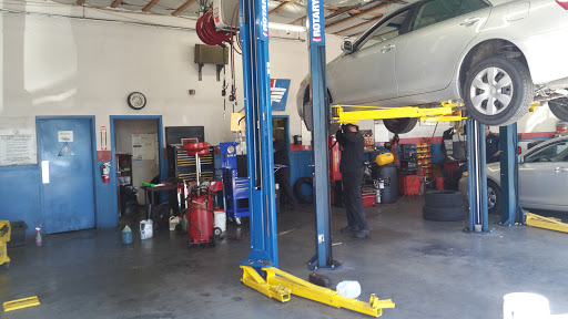 Car Repair and Maintenance «Y Tire & Auto Repair Azusa», reviews and photos, 350 N Citrus Ave, Azusa, CA 91702, USA