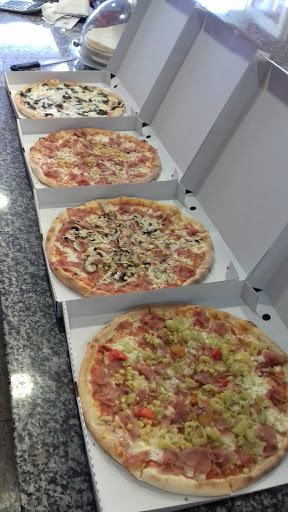 Pizza Mega en Mödling