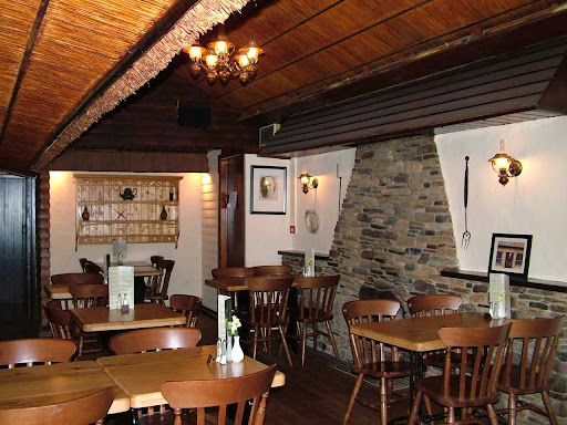 The Old Thatch Bar & Restaurant