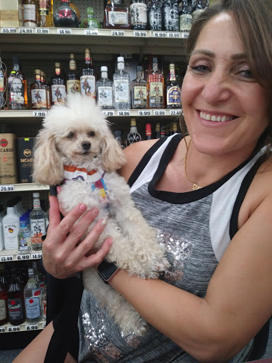 Liquor Store «S & A LIQUOR», reviews and photos, 201 N Riverside Ave, St Clair, MI 48079, USA