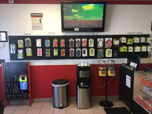 Cell Phone Store «Red Hot Repairs», reviews and photos, 80 Carleton Ave, East Islip, NY 11730, USA