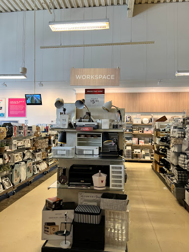 Department Store «HomeGoods», reviews and photos, 2201 Nostrand Ave, Brooklyn, NY 11210, USA
