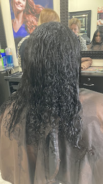 Salon Elegance - Photo 8 - Car repair in Saddle Brook, NJ, Paterson