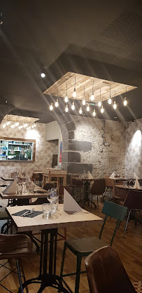 Atmosphère du Restaurant français Restaurant Le Devant à Clermont-Ferrand - n°6