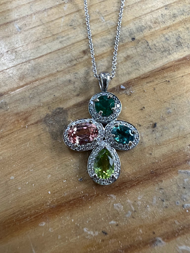 Jewelry Store «Indy Facets Private Jeweler», reviews and photos, 755 W Carmel Dr #116, Carmel, IN 46032, USA