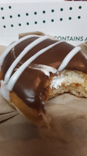 Bakery «Krispy Kreme Doughnuts», reviews and photos, 1495 N Dysart Rd, Avondale, AZ 85323, USA