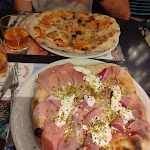 Photo n°1 de l'avis de julie.i fait le 11/05/2024 à 19:49 sur le  Pizzeria della Madonna dei Monti à Rome