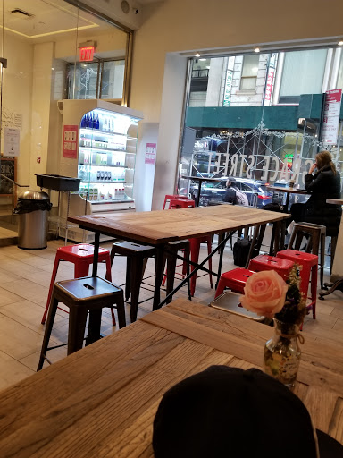 Dessert Restaurant «Grace Street Coffee & Desserts», reviews and photos, 17 W 32nd St, New York, NY 10001, USA