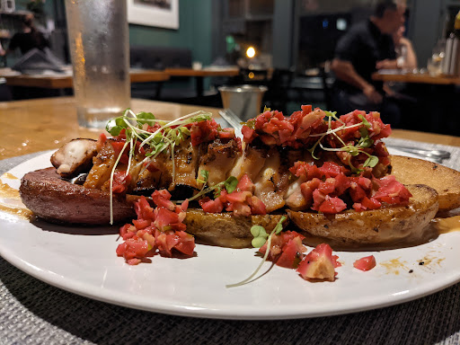 Gastropub «Red Door Lakeland», reviews and photos, 733 E Palmetto St, Lakeland, FL 33801, USA