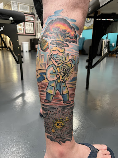 Explore urban tattoo ideas for men, creative tattoo ideas in Richland, available at Luna Roja tattoos