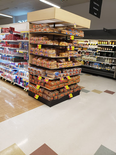 Grocery Store «Stop & Shop», reviews and photos, 653 Hillside Avenue, New Hyde Park, NY 11040, USA