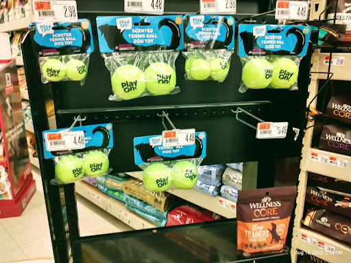 Pet Supply Store «Pet Supplies Plus», reviews and photos, 7315 Mentor Ave, Mentor, OH 44060, USA