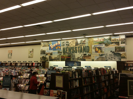 Book Store «Barnes & Noble», reviews and photos, 3600 Stevens Creek Blvd, San Jose, CA 95117, USA