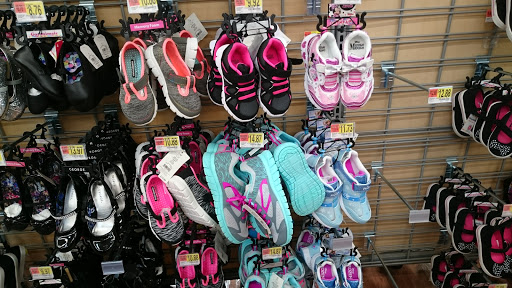 Photo Shop «Walmart Supercenter», reviews and photos, 18400 Hall Rd, Charter Twp of Clinton, MI 48038, USA