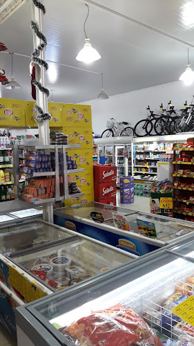 Opiniones de Supermercado Doña Vaca en San José - Tienda de ultramarinos