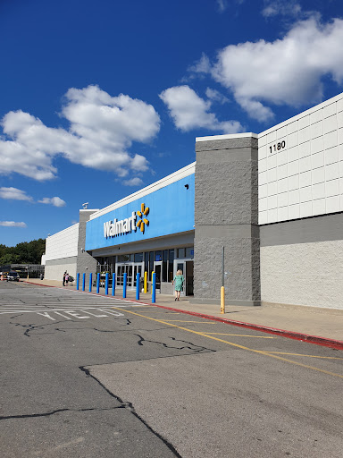 Discount Store «Walmart», reviews and photos, 1180 Fall River Ave, Seekonk, MA 02771, USA
