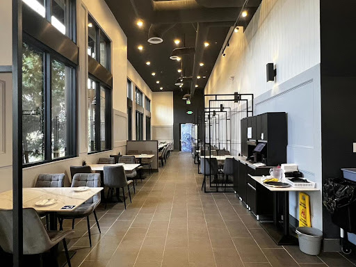 Ruis Shanghai Bistro image