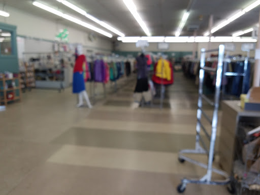 Thrift Store «Maj-R Thrift & Discount Store Grandview», reviews and photos, 1500 Main St, Grandview, MO 64030, USA