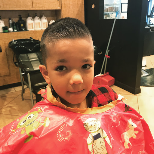 Hair Salon «hair studio salon», reviews and photos, 5605 South St, Lakewood, CA 90713, USA