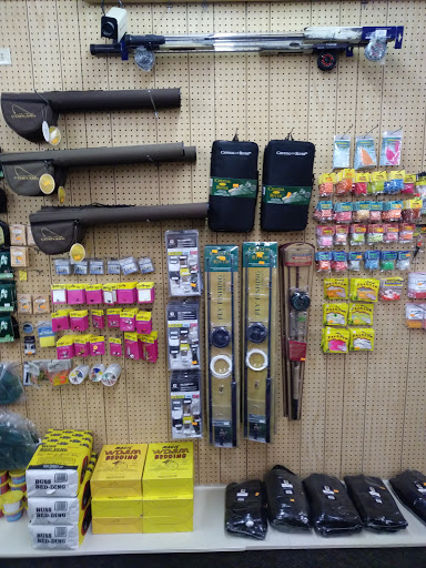 Hunting and Fishing Store «FISHING TACKLE GRAB BAG», reviews and photos, 5521 N State Rd, Davison, MI 48423, USA