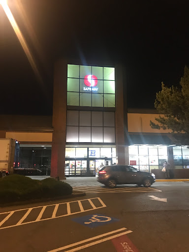 Grocery Store «Safeway», reviews and photos, 15000 NE 24th St, Redmond, WA 98052, USA